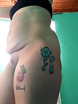 Lilihot 69 online show from February 12, 2026, 9:36 pm