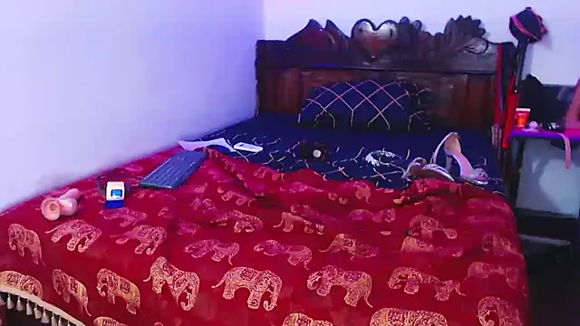 Candy-love87 online show from March 2, 2025, 10:02 pm