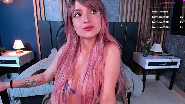 Snapshot of Mandy_Collins_ chatting on January 4, 2025, 12:59 pm Mandy Collins online show from January 4, 2025, 12:59 pm