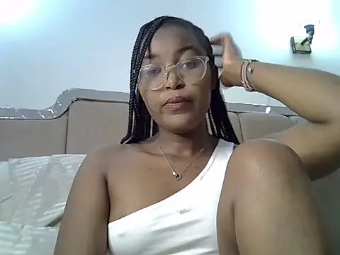 Snapshot of hot_sexy_choco chatting on June 12, 2026, 12:58 pm hot sexy choco online show from June 12, 2026, 12:58 pm