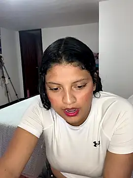 tati  22 online show from September 27, 2025, 6:03 pm