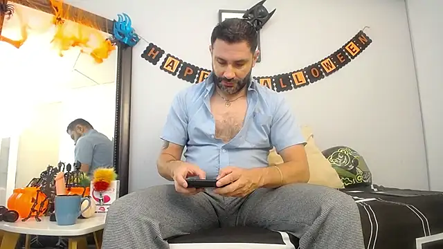 Snapshot of jonasbeards chatting on October 23, 2025, 3:00 pm jonasbeards online show from October 23, 2025, 3:00 pm