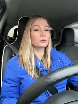 LavenderHot online show from March 18, 2025, 2:29 am