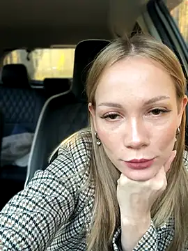 LavenderHot online show from September 27, 2025, 1:45 am