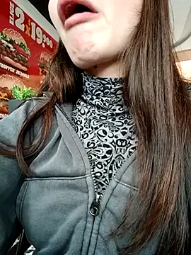 Violeta 12- online show from February 21, 2025, 5:31 pm