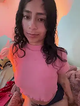 Snapshot of CieloTaylor chatting on February 14, 2026, 10:21 pm CieloTaylor online show from February 14, 2026, 10:21 pm