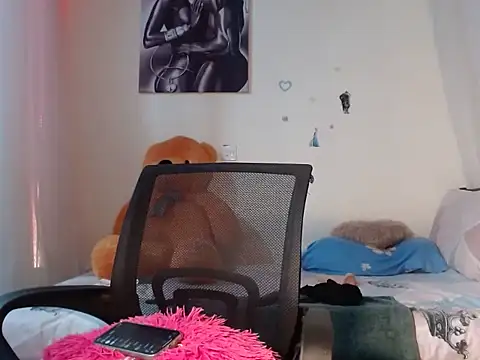 TeenieReeny online show from December 3, 2024, 6:33 pm