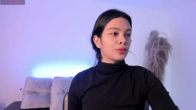 saracorraless online show from October 9, 2025, 10:49 am