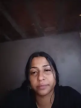 Giselabrunette25 online show from July 25, 2026, 6:14 pm
