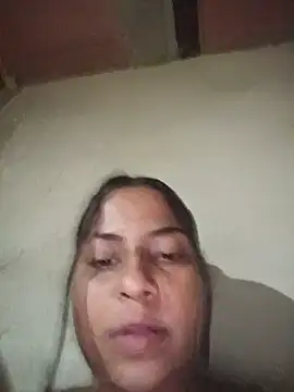 Giselabrunette25 online show from July 22, 2026, 12:34 am