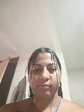Giselabrunette25 online show from July 27, 2026, 2:24 pm