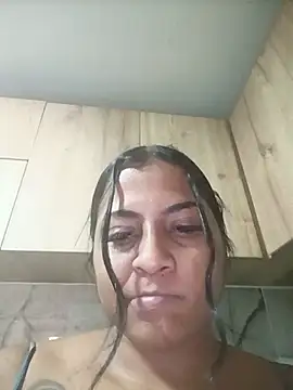 Snapshot of Giselabrunette25 chatting on June 16, 2026, 5:24 pm Giselabrunette25 online show from June 16, 2026, 5:24 pm