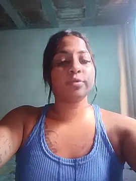 Giselabrunette25 online show from June 17, 2026, 5:34 pm