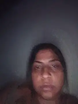 Giselabrunette25 online show from July 10, 2026, 1:27 am