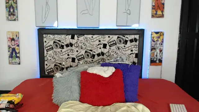 Rihana14 online show from March 4, 2026, 9:44 pm