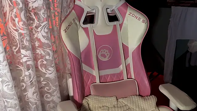 pearl princess  online show from September 14, 2025, 11:32 am