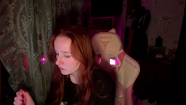 Snapshot of pearl_princess_ chatting on February 14, 2026, 2:34 am pearl princess online show from February 14, 2026, 2:34 am