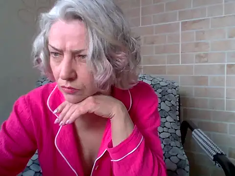 Lorie Carrie online show from March 25, 2026, 8:03 am