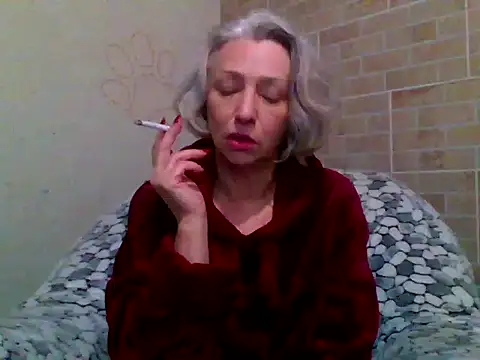 Lorie Carrie online show from January 7, 2026, 2:11 pm