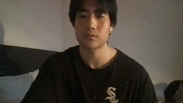 jungcock3210 online show from March 12, 2025, 4:46 pm