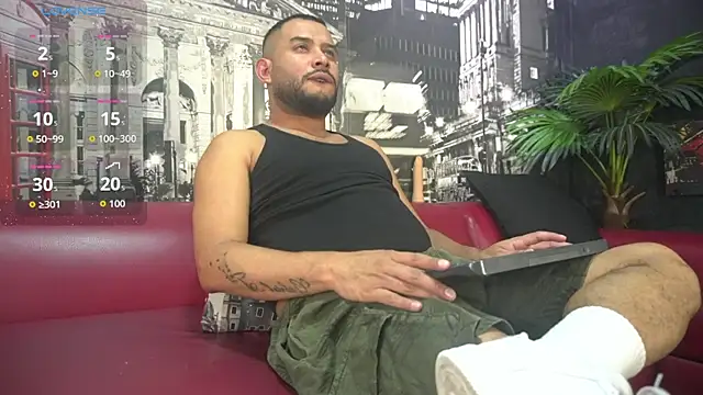 THIAGOXBIG online show from October 22, 2025, 8:41 pm