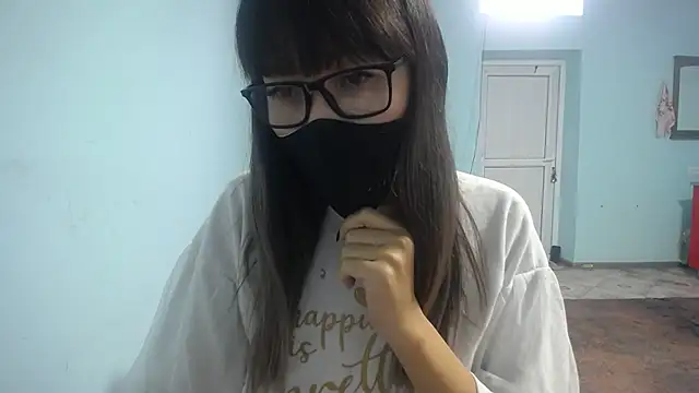 elllaaxx online show from November 5, 2025, 4:04 am