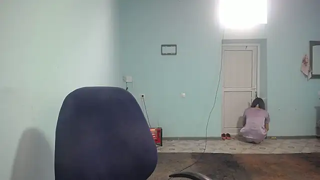 elllaaxx online show from March 22, 2025, 4:45 am