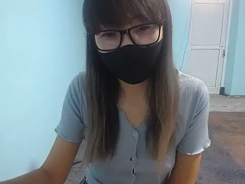 elllaaxx online show from November 28, 2025, 3:50 am