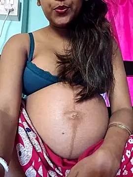 sexyindi couple online show from December 23, 2025, 6:02 am