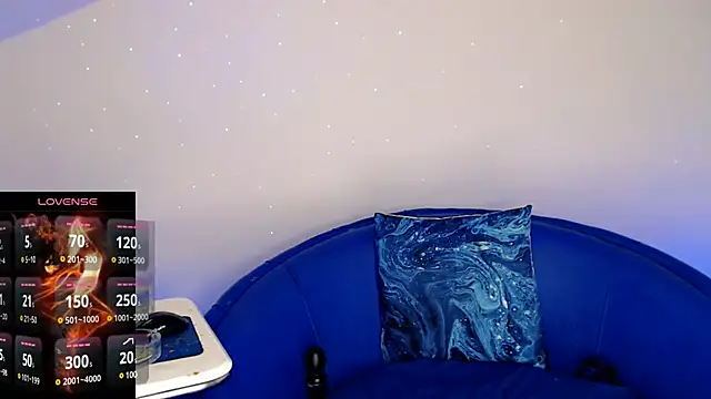 hotmask online show from February 26, 2025, 10:47 pm