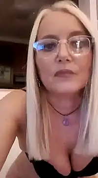 Snapshot of kikkastar chatting on January 27, 2025, 10:49 pm kikkastar online show from January 27, 2025, 10:49 pm