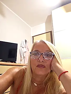 Snapshot of kikkastar chatting on September 11, 2025, 7:19 am kikkastar online show from September 11, 2025, 7:19 am