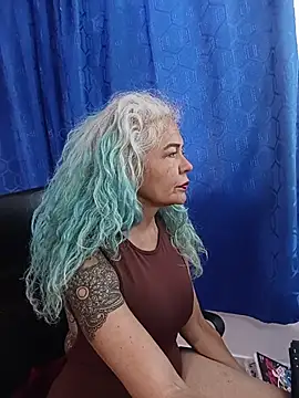 freyadevil333 online show from June 30, 2026, 4:40 pm