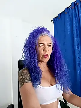 freyadevil333 online show from November 23, 2025, 12:20 am