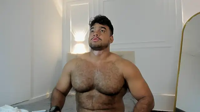 Snapshot of Big_furry_bear13 chatting on January 18, 2026, 11:24 am Big furry bear13 online show from January 18, 2026, 11:24 am