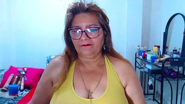 maturehot649 online show from March 10, 2026, 2:15 am