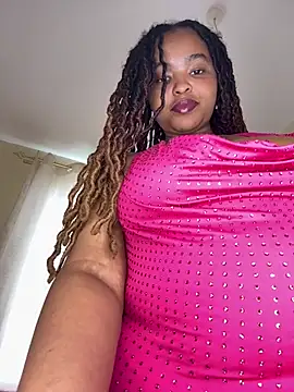 Linahlove online show from July 24, 2026, 11:28 am