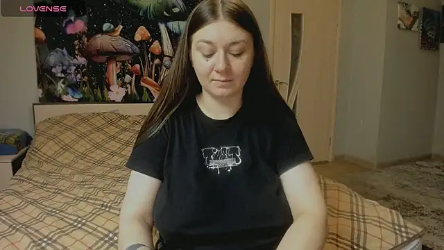 AlisaBacker online show from November 21, 2025, 12:26 pm