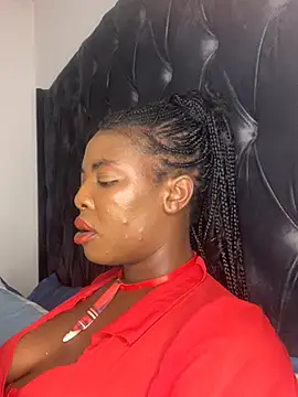 Snapshot of Ass-Queen chatting on February 13, 2026, 3:12 pm Ass-Queen online show from February 13, 2026, 3:12 pm