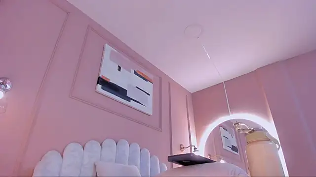 lia ass  online show from March 1, 2025, 4:44 pm