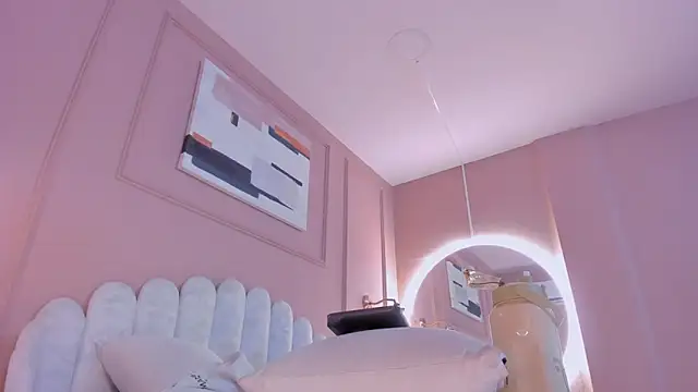 lia ass  online show from March 12, 2025, 1:40 pm