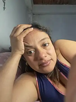  MaripossaSexy  online show from April 5, 2026, 3:13 am