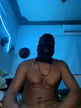 Capxxx online show from December 21, 2025, 1:24 pm