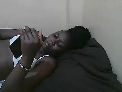 baby-jenaya online show from December 13, 2024, 11:28 pm