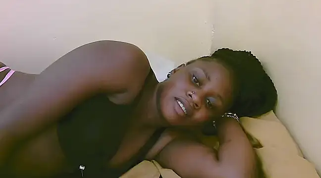 baby-jenaya online show from December 8, 2024, 12:08 pm