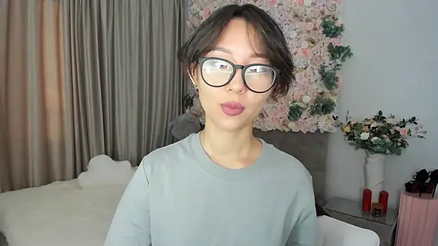 Snapshot of AgnieszkaBanana chatting on October 3, 2025, 4:03 am AgnieszkaBanana online show from October 3, 2025, 4:03 am