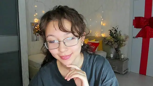 Snapshot of AgnieszkaBanana chatting on February 12, 2025, 4:33 am AgnieszkaBanana online show from February 12, 2025, 4:33 am