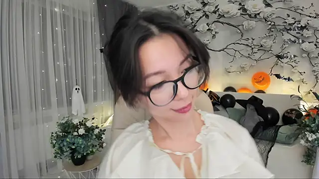 AgnieszkaBanana online show from November 1, 2025, 7:08 pm