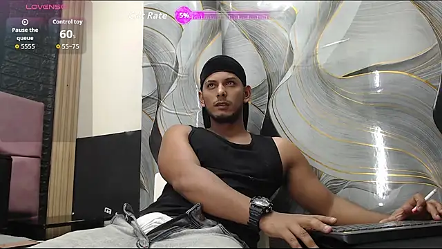 Chris Dick23 online show from November 4, 2025, 4:05 am