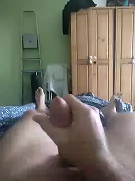 terisdfg online show from October 4, 2025, 11:23 am